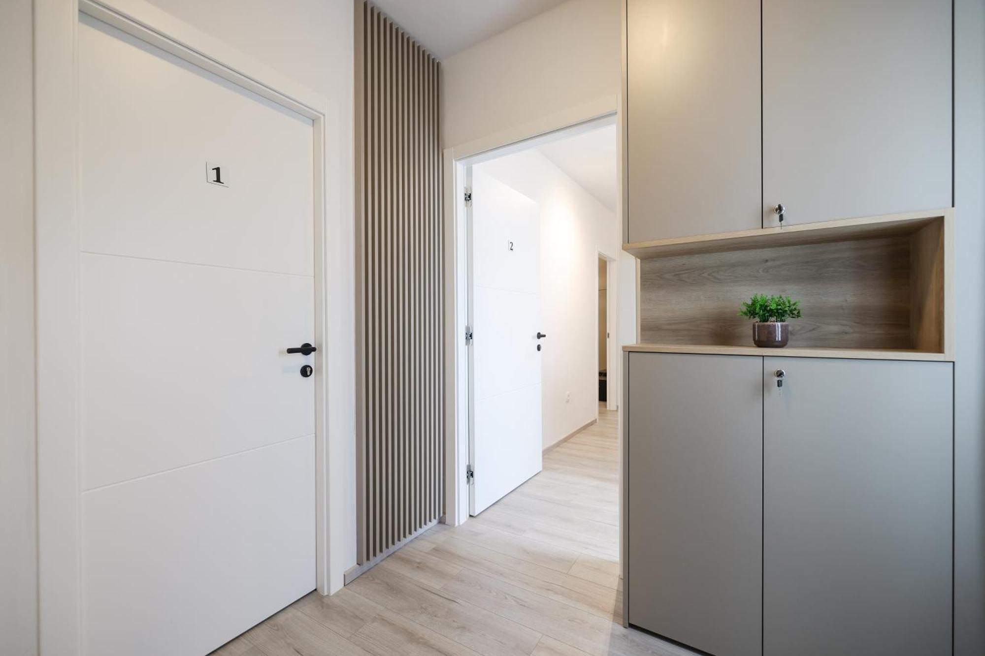 Classy Apartments In City Centar Zara Esterno foto